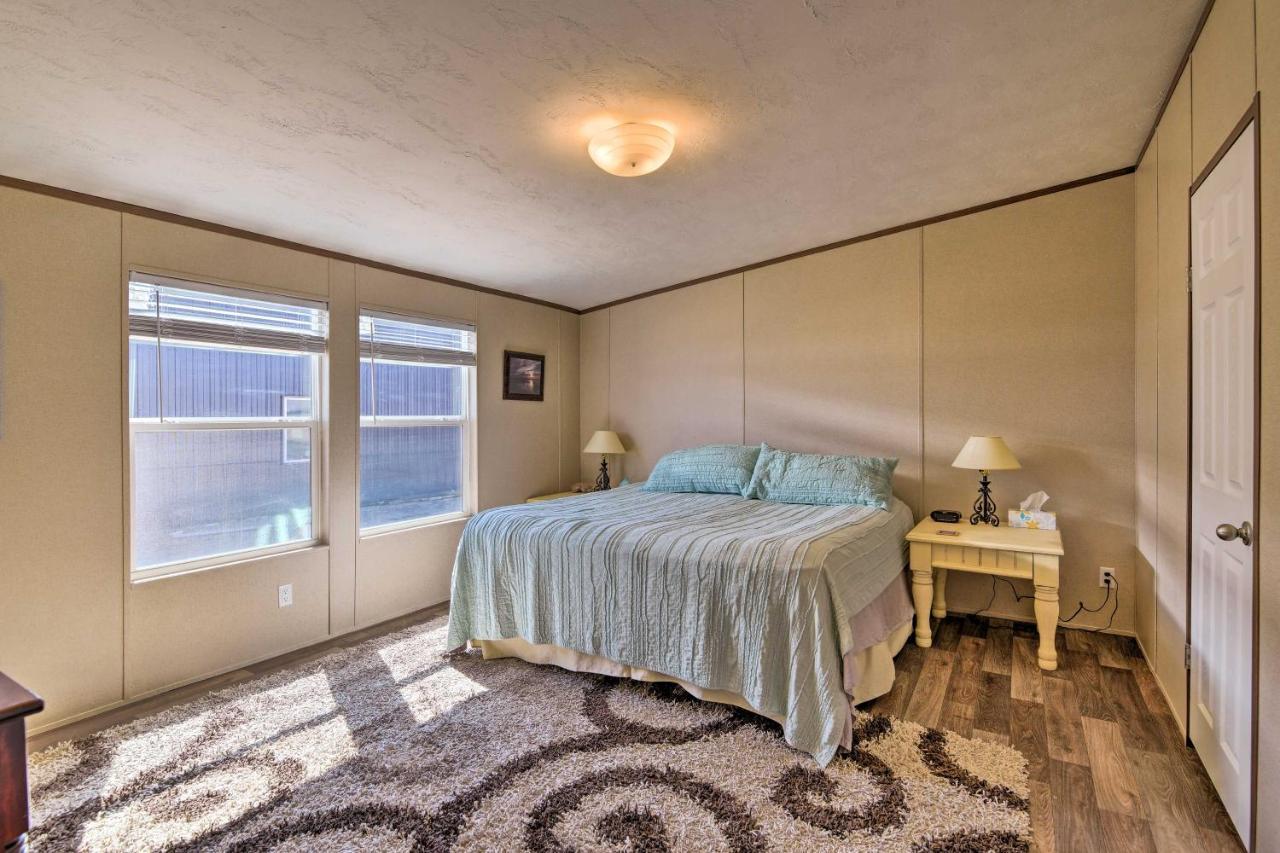Quaint Port Oconnor Home - 3 Mi To Beach! Port O'Connor 外观 照片